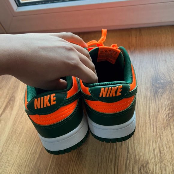 Nike Dunk Low Retro Miami Hurricanes Style - Picture 5 of 5